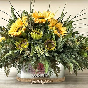Large Rustic Sunflower Arrangement, Sunflower Greenery Arrangement, Farmhouse Sunflower Centerpiece, Rustic Farmhouse Greenery Arrangement