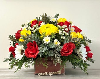 Rustic Sunflower Centerpiece: Farmhouse Floral Arrangement in Wood Drawer