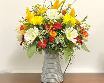 Large Country Style Floral Centerpiece, Modern Farmhouse Arrangement, Farmhouse Floral Centerpiece, Farmhouse Arrangement, Table Decor