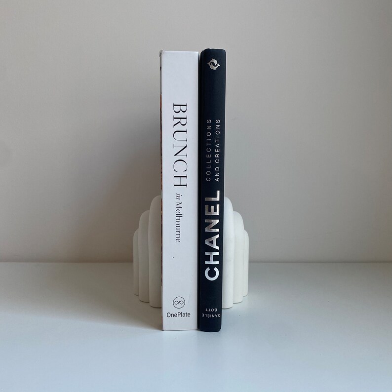Sujetalibros de arco de hormigón / Soportes para libros / Decoración de estanterías modernas / Decoración nórdica para el hogar imagen 4