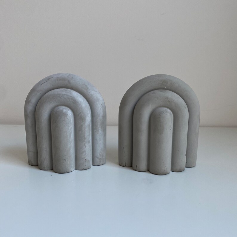 Sujetalibros de arco de hormigón / Soportes para libros / Decoración de estanterías modernas / Decoración nórdica para el hogar imagen 6