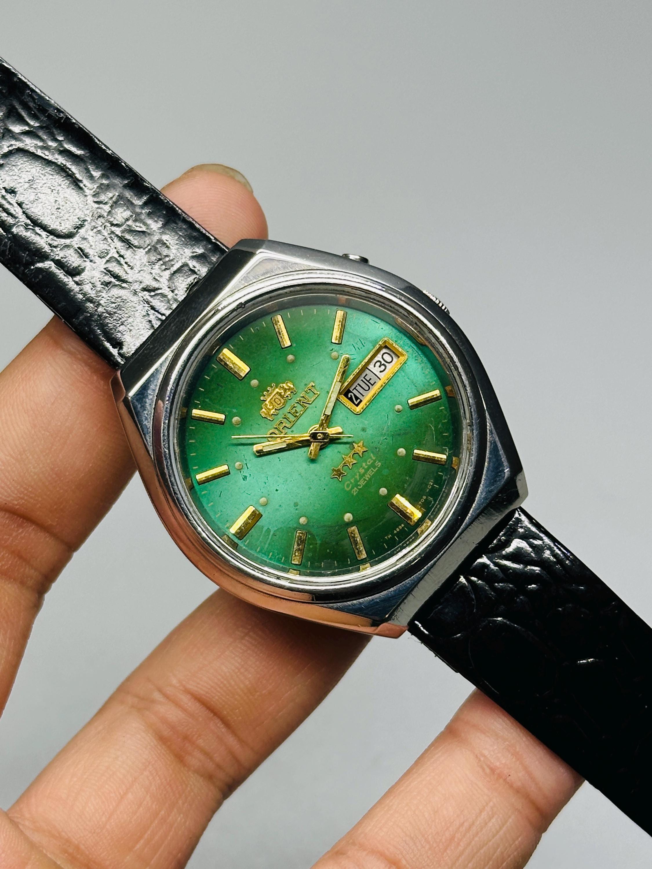 Vintage Orient Crystal Automatic Watch: 21 Jewels, Green Dial