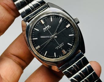 Reloj HMT Kohinoor vintage de segunda mano para hombre: mecánico de cuerda manual, 17 joyas.