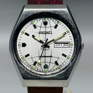 Rare Vintage Seiko 5 Automatic ,  Silver Dial, Silver TV Case Day/Date Caliber No. 6309 ,Men&#39;s Wrist Watch Japan Made