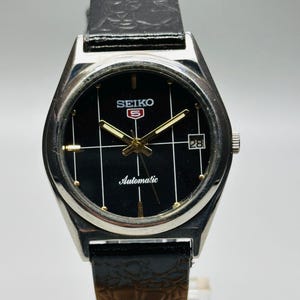Rare Vintage Seiko 5 Automatic , Black Dial, Silver Case, Day/Date  Caliber No. 7009, Men&#39;s Wrist Watch Japan Made