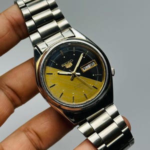 Rare Vintage Seiko 5 Automatic , Black- Brown Dial, Silver Case, Day/Date  Caliber No. 7019, Men&#39;s Wrist Watch Japan Made,