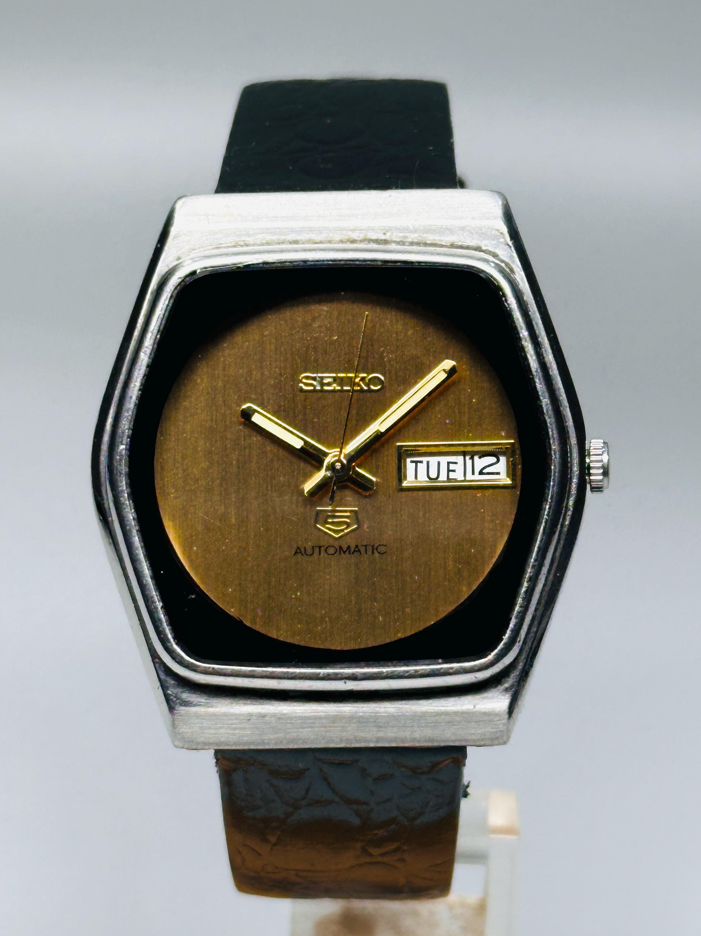 腕時計 SEIKO 5 セイコー5 自動巻 21石 7S26 デイデイト L6-76 SEIKO/セイコー 5 21石 3針 Day-Date デイデイト メンズ