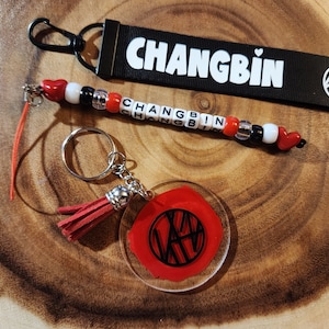 Stray kids personalized keychain bundles