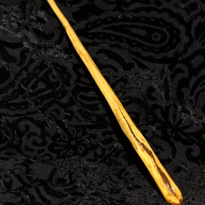Wand / Maple Branch, healed handle