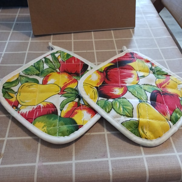 Set of Vtg. Quilted Fruit Pot Holders