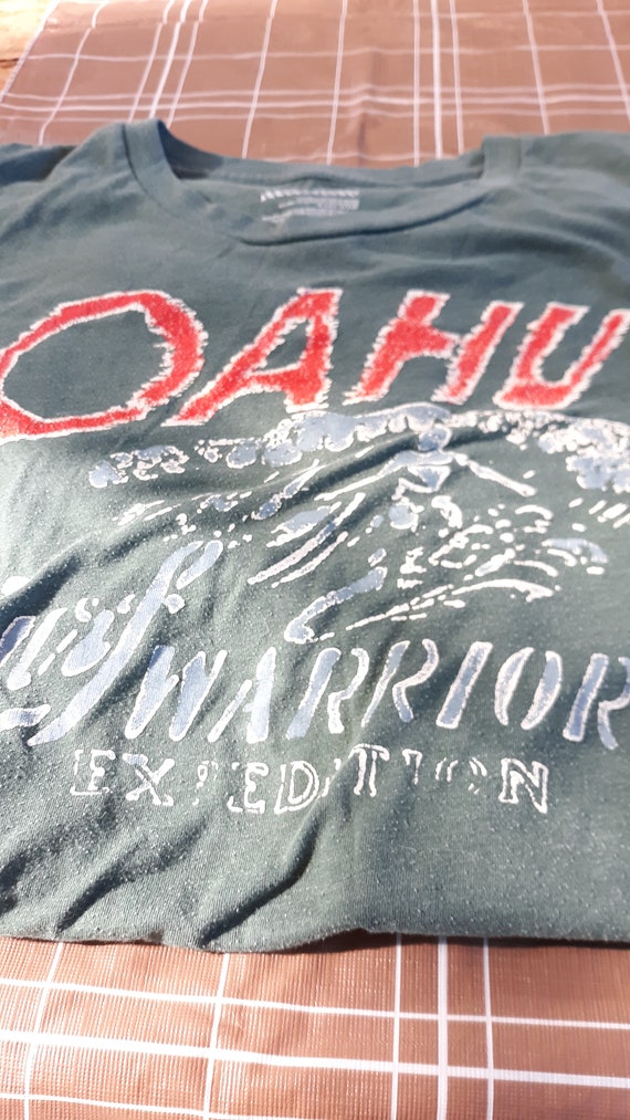 Old Navy XL Green Oahu Surf Warrior Tshirt