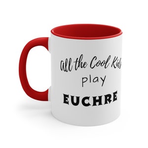 Tasse cadeau euchre amusante, tasse personnalisée pour joueur euchre, fan de jeux de cartes, cadeau euchre personnalisé, soirée de jeux amusante, tous les enfants cool