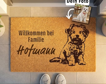 Personalisierte Fußmatte mit Namen - Hund & Katze | Fußmatte für Familien mit Hund und Katze | Geschenk Tierliebhaber | Einzug | 60x40cm