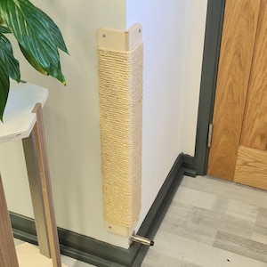 Wall Mounted Corner Cat Scratcher 60cm- 24&quot; tall