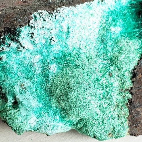Raw Malachite on Matrix. Encoded With Spear Of Destiny Energies. buy Helps Regain Power After Being Abused. Narcisist Recovery. Reiki#K185