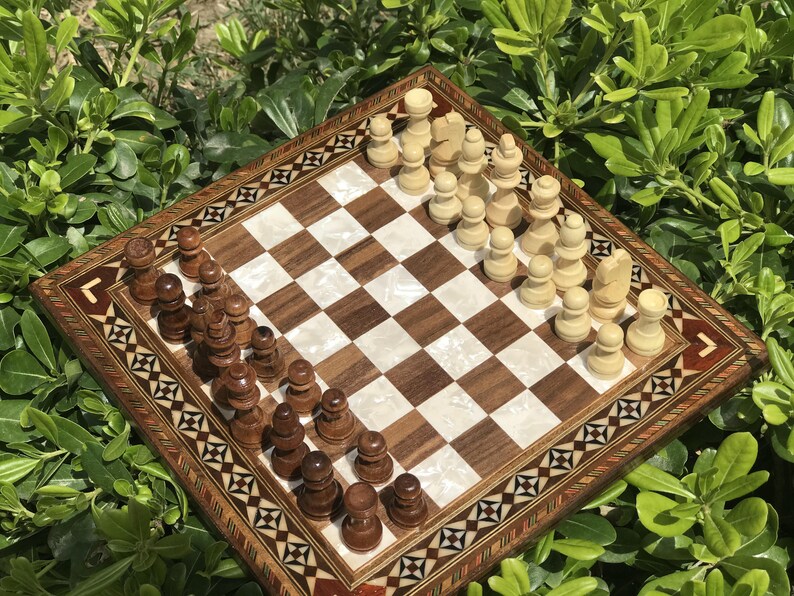 Hand Crafted Ambasador Wooden Chess Set & Board Perfect Gift  Queen's Gambit 