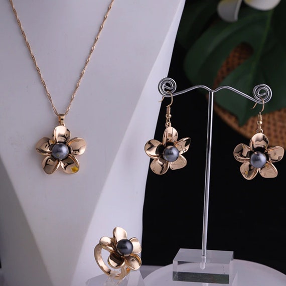 Plumeria pearl setting clearance
