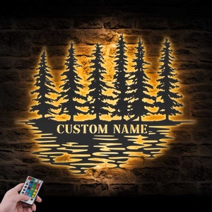 Letrero de metal con luz LED para pared, diseño de pino tenue, lago y naturaleza, personalizado, con nombre de cedro y colina, para decoración del hogar, regalo de bienvenida