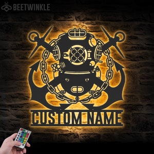 Casco de buceo personalizado, arte de pared de metal, luz LED, letrero con nombre de casco de buceo personalizado, decoración del hogar, vida en la playa, decoración de guardería, cumpleaños, Navidad