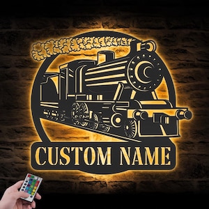 Arte de pared de metal con locomotora de vapor y luz LED, letrero personalizado con el nombre del conductor del tren de carga, decoración del hogar, letrero de ferrocarril