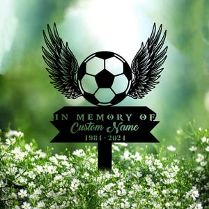 Custom Soccer Metal Memorial Stake Personalized Football Player Grave Marker Name Sign Ball With Wings Remembrance Stake Decor Sympathy Loss