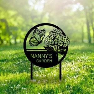 Custom Garden Name Metal Sign Personalized Hydrangea Flower Sign With Stake Porch Decor Garden Decoration Mother&#39;s Day Mom Grandma Gardener