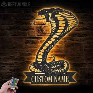 Custom King Cobra Snake Metal Wall Art LED Light Personalized Cobra Rattlesnake Snake Name Sign Home Decor Kids Nursery Decoration Christmas