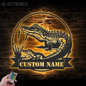 Benutzerdefinierte Mutter Kind Alligator Metall Wand Kunst LED-Licht Personalisierte Krokodil Liebhaber Namensschild Wohnkultur Jungen Mädchen Kinderzimmer Dekoration Mutter Tag
