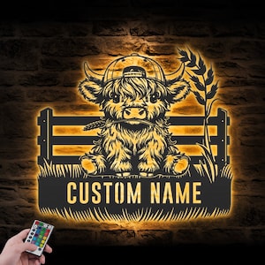 Custom Highland Cow Wearing Ballcap Farmhouse Metal Wall Art LED Light Personalized Heifer Farm Name Sign Home Decor Cow Barn Decoration