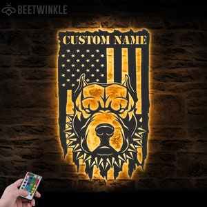 Letrero de metal con luz LED para pared con la bandera de Pitbull de EE. UU. personalizada, con nombre para amantes de los perros Pitbull de EE. UU., decoración para el hogar, decoración para guardería infantil, cumpleaños y Navidad