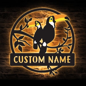 Custom Toucan Birds Metal Wooden Wall Art LED Light Personalized Bird Name Sign Home Decor Wedding Decoration Mother&#39;s Father&#39;s Anniversary