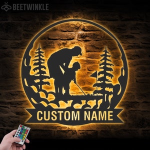 Personalizado Pai Filho Golfe Arte de Parede de Metal Luz LED Personalizada Placa de Nome do Jogador de Golfe Decoração de Casa 19º Buraco Decoração de Clube de Golfe Aniversário Natal