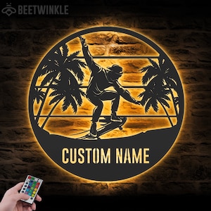 Letrero de metal con luz LED para pared con diseño de patineta de salto personalizada, letrero con nombre de patineta, decoración para el hogar, decoración para guardería infantil, regalo de cumpleaños y Navidad