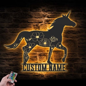 Custom bloemen eenhoorn metalen muur kunst led-verlichting gepersonaliseerde wilde bloem naambord eenhoorn minnaar woondecoratie decoratie kinderkamer