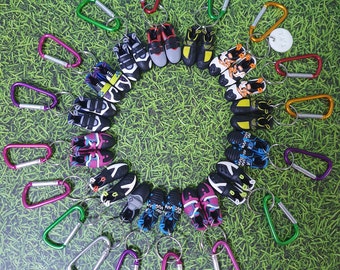 PEDIDO PERSONALIZADO Zapatos de escalada Llavero de mosquetón, con nombre personalizado, tamaño miniatura, joyería de escalada