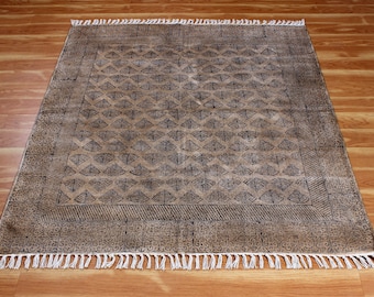 Hand Block Printed Brown Cotton Rug, Woven Floor Durry