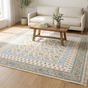 Tappeto in cotone stampato a mano con blocchi, tappeto floreale Jaipuri, tappeto boho color crema e blu, tappeto cottagecore stile rustico,