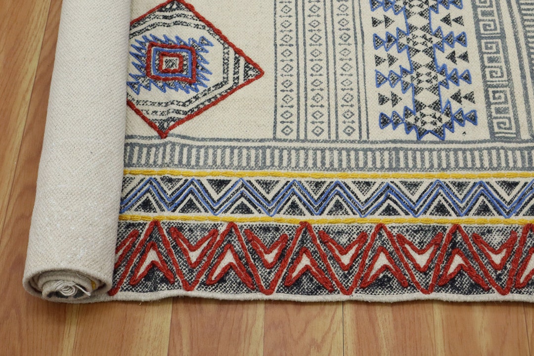 Red Embroidery Cotton Rug Block Printed Area Rug Square Area Rug ...