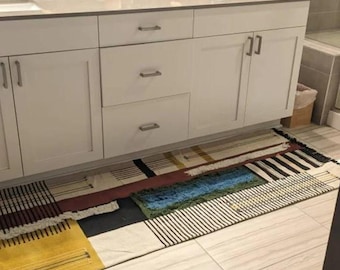Alfombra Kilim de algodón hecha a mano: Alfombra de pasillo con estampado de bloques en tonos marrón y beige.