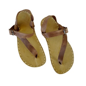 Handmade Leather Womens Traveler Sandals,  Sustainable  Barefoot Sandals Women Leather