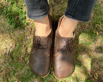 Heren schoenen met brede teen op blote voeten, gek bruin, bredere schoenen van natuurlijk leer voor heren