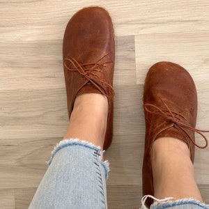 Women Brown Oxford Laced Barefoot Leather Shoes Handmade,  All Natural Leather Womens Wider Shoes