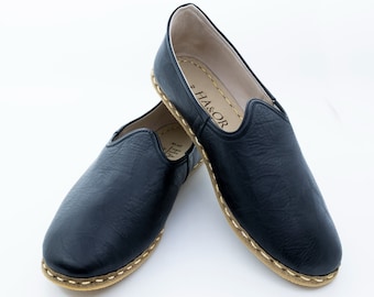 Womens Black Color Leather Handmade Slip Ons, Turkish Yemeni Shoes , Handmade Flat Shoe, Loafer, Gift for her