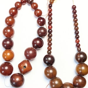 One Strand Vintage Faux Copal Amber -  Red Honey Cherry - Phenolic Resin or Bakelite