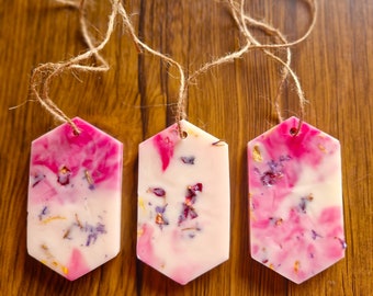 Scented soy wax wardrobe freshener/Room & Linen spray/Ideal gift set/hand made/set of 3 sachets