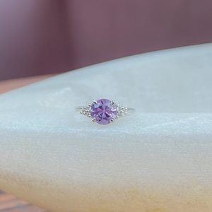 Minimalist Purple Sapphire Ring Personalized Gift For Her Lavender Sapphire Engagement Ring Purple Sapphire Promise Ring 925 Sterling Silver