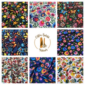 Peut inclure: Un ensemble de neuf échantillons de tissu présentant des motifs floraux et de papillons colorés sur un fond blanc, noir ou bleu. Les échantillons sont disposés en grille avec le texte "Cotton Splash Fabrics" au centre.