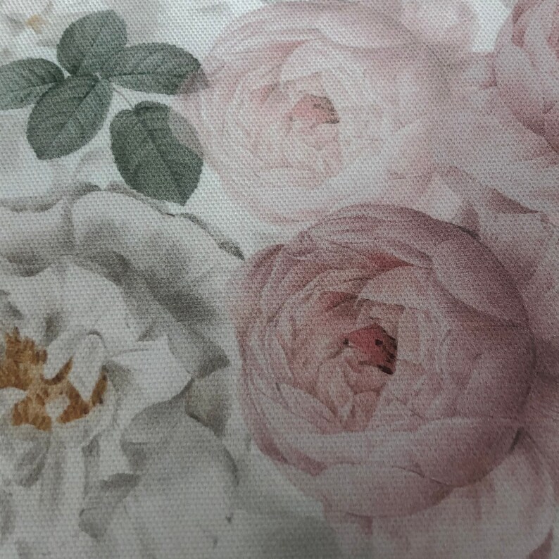 DIGITALDRUCK Rosa und Weiß zarte Blumen PREMIUM Qualität 100% Panama Welle Baumwollstoff, breite Rolle 150cm breit Bild 2