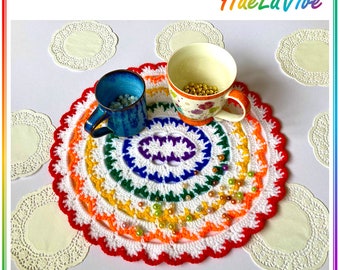 Schema per centrotavola ovale all'uncinetto a forma di arcobaleno, ideale per principianti, tutorial fotografico passo passo (download in PDF)