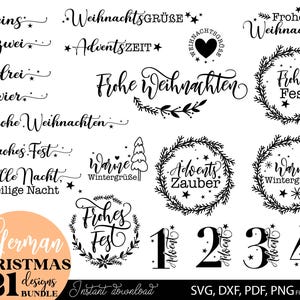 Elegante Gestaltung von Kerzen mit weihnachtlichen Schriftzügen wie „Stille Nacht, heilige Nacht“ und Adventszahlen. Diese Designs lassen sich wunderbar auf Kerzen anbringen und schaffen eine festliche Stimmung im Wohnzimmer. Mit stilvollen Elementen wie Sternen und Herzen verziert, eignen sie sich perfekt für den Adventskranz oder für dekorative Weihnachtskerzen. Ein Highlight für gemütliche Abende in der Weihnachtszeit und ein kreativer Hingucker in jedem Raum.